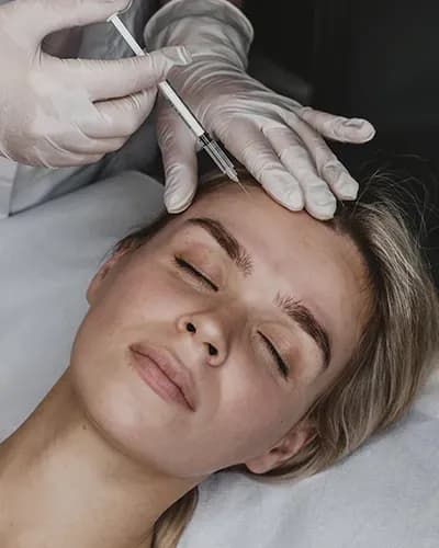 Injection de toxine botulique en Tunisie pour les rides d'expression